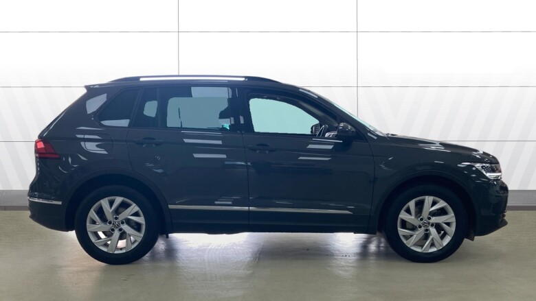 Volkswagen Tiguan 1.5 TSI 150 Life 5dr Petrol Estate